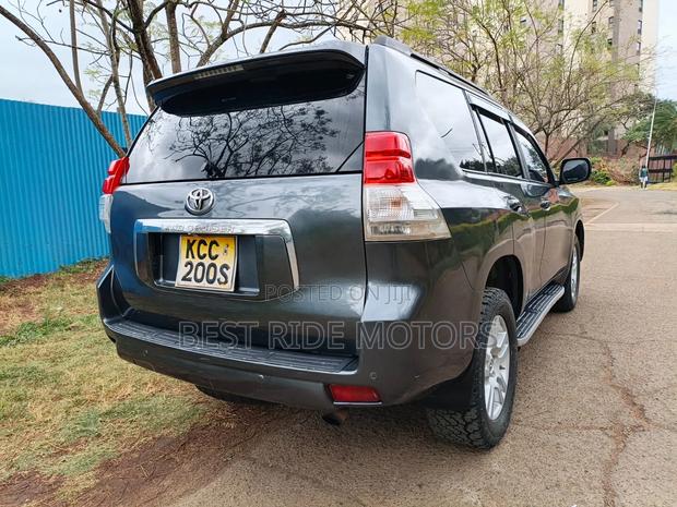 Toyota Land Cruiser Prado 3.0 TD 2011