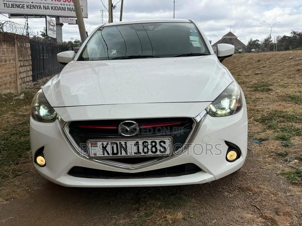 Mazda Demio 2016 White