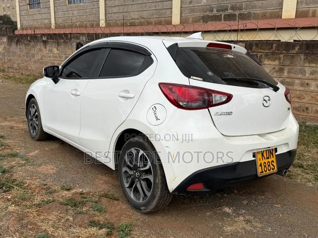 Mazda Demio 2016 White