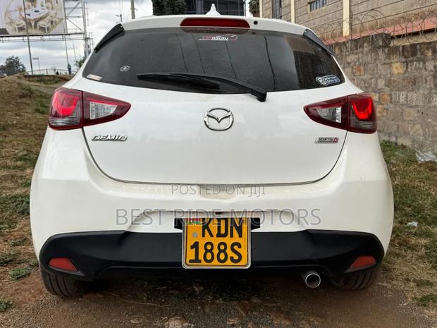 Mazda Demio 2016 White