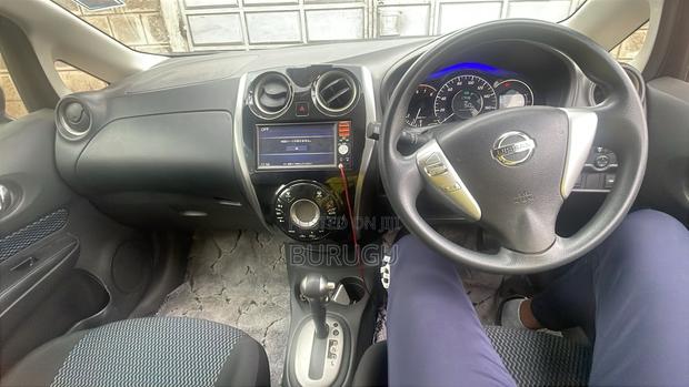 Nissan Note 2016 Black
