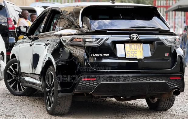 Toyota Harrier 2019 Black