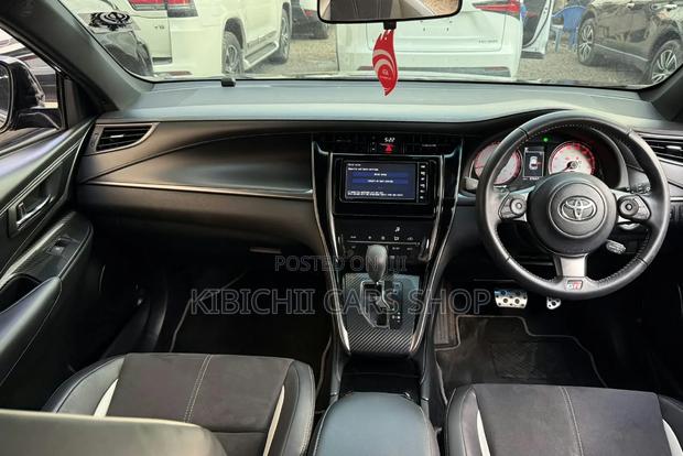 Toyota Harrier 2019 Black