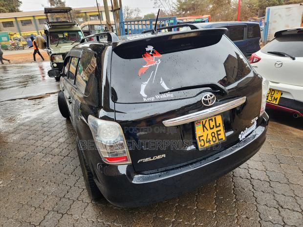 Toyota Corolla Fielder 2011 Black