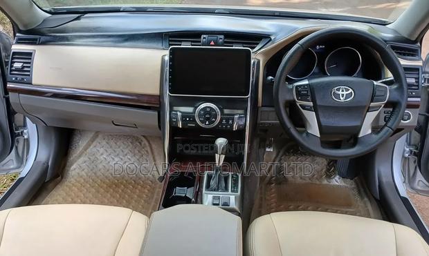 Toyota Mark X 2011 Silver