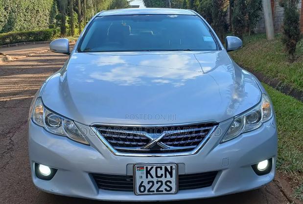 Toyota Mark X 2011 Silver