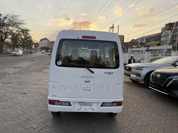 Daihatsu Move 2019 White