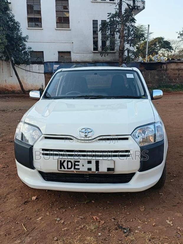 Toyota Probox 1.5 DX Comfort 2WD 2015 Silver