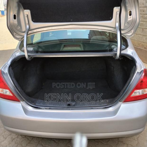 Nissan Tiida 1.5L 16V 2009 Silver
