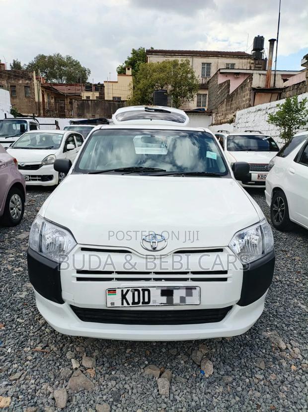 Toyota Probox 1.5 DX Comfort 2WD 2016 White