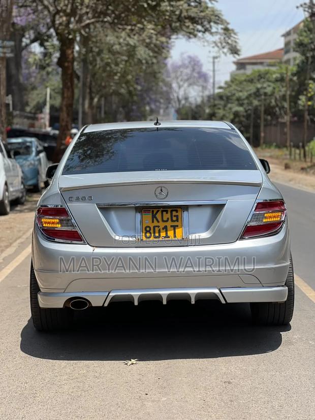 Mercedes-Benz C200 2009 Silver