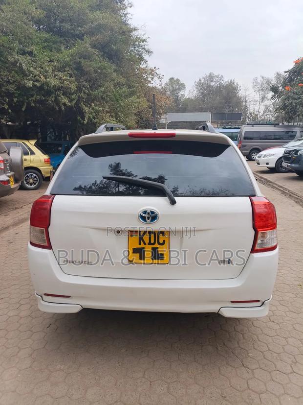 Toyota Corolla Fielder 2014 White
