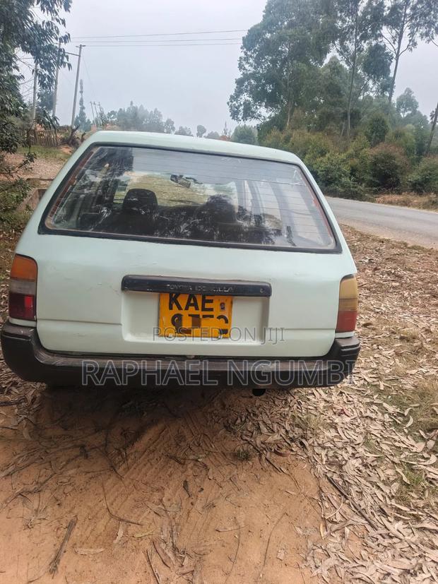 Toyota Carib 1996 White