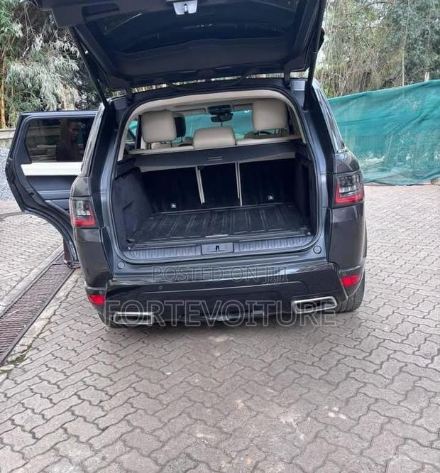 Land Rover Range Rover Sport 2022 Gray