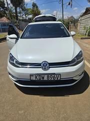 Volkswagen Golf 2018 White for sale