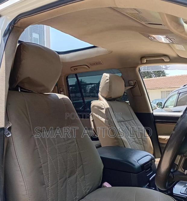 Toyota Land Cruiser 2008 White