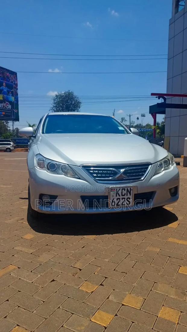 Toyota Mark X 2011 Gray