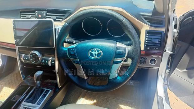 Toyota Mark X 2011 Gray