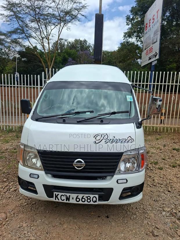 Nissan Caravan 2013 White
