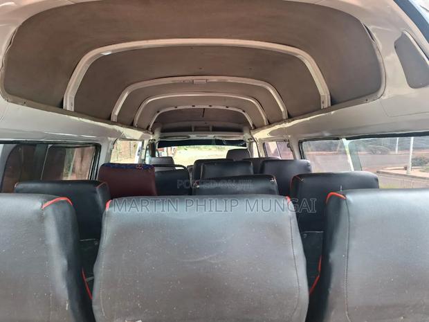 Nissan Caravan 2013 White