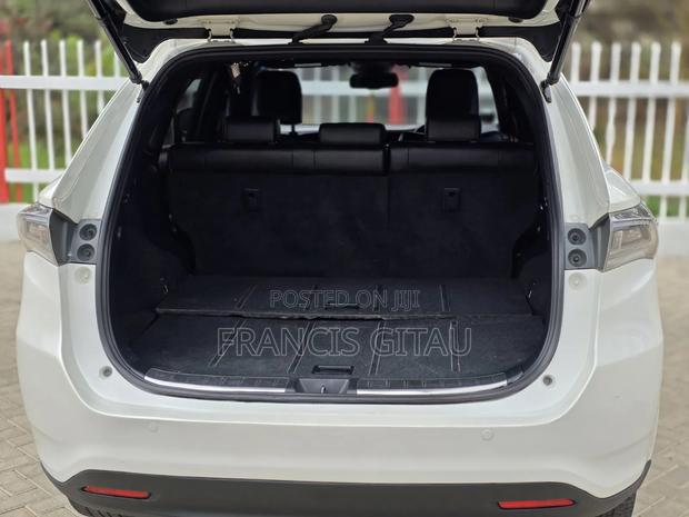 Toyota Harrier 2014 White