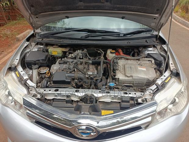 Toyota Corolla Fielder 2015 Silver