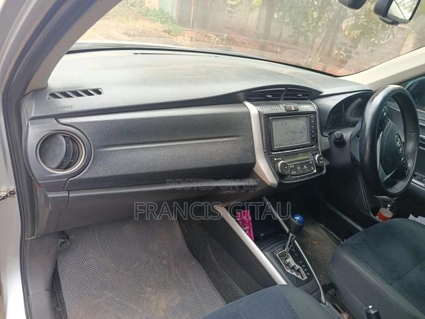 Toyota Corolla Fielder 2015 Silver