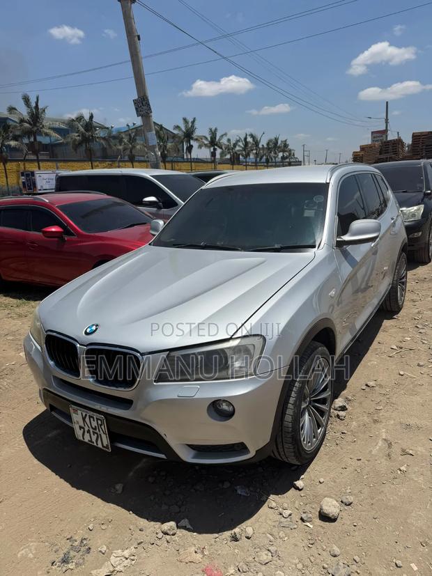 BMW X3 xDrive28i 2011 White