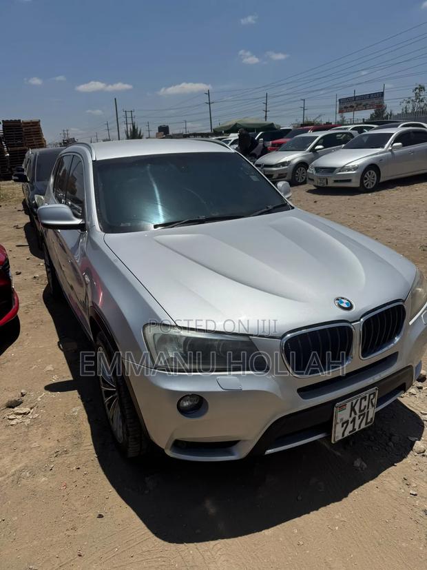 BMW X3 xDrive28i 2011 White
