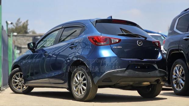 Mazda Demio 2019 Blue