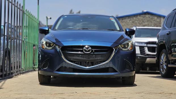 Mazda Demio 2019 Blue