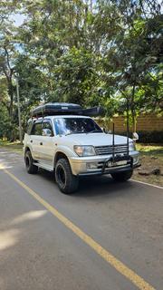 Toyota Land Cruiser 2001 White for sale