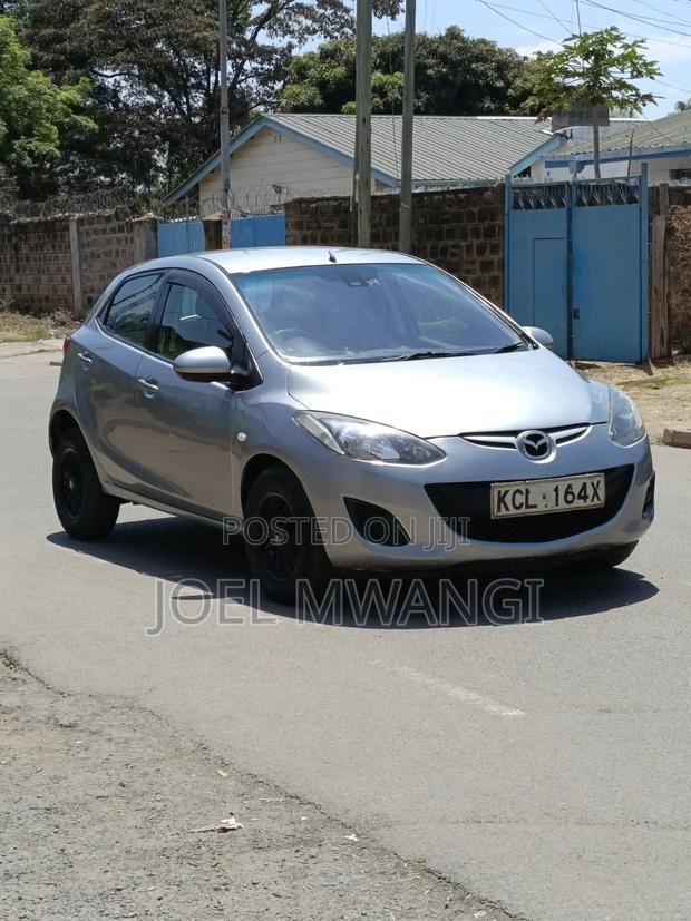 Mazda Demio 2010 Silver