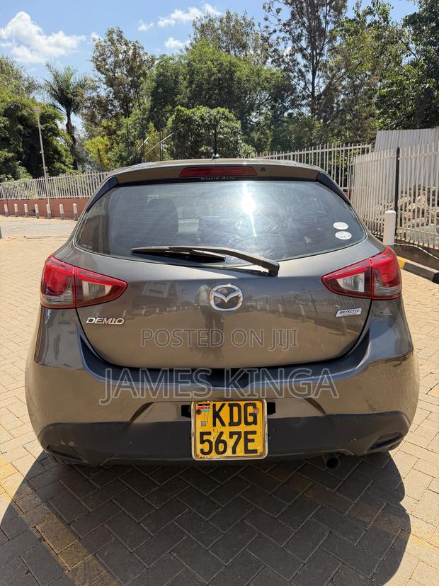 Mazda Demio 2014 Gray