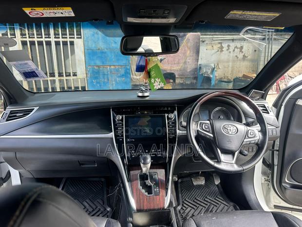 Toyota Harrier 2018 White