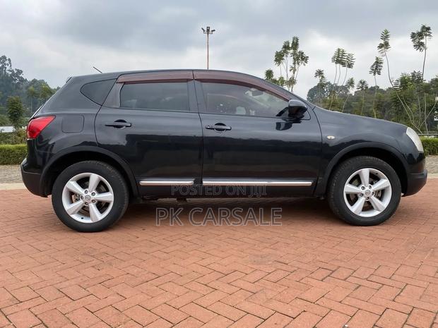 Nissan Dualis 2010 Black