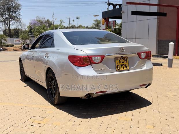 Toyota Mark X 2010 Silver