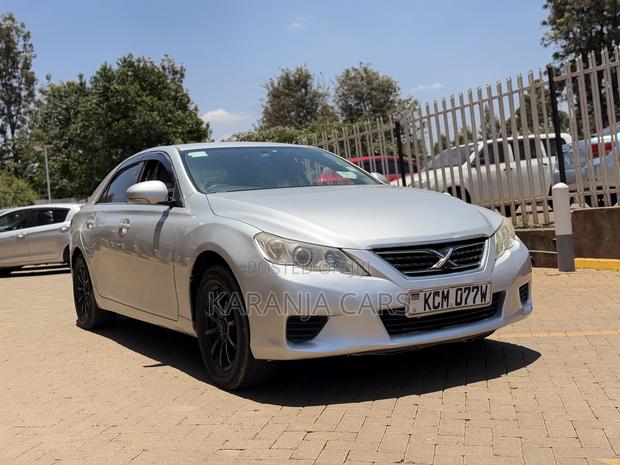 Toyota Mark X 2010 Silver