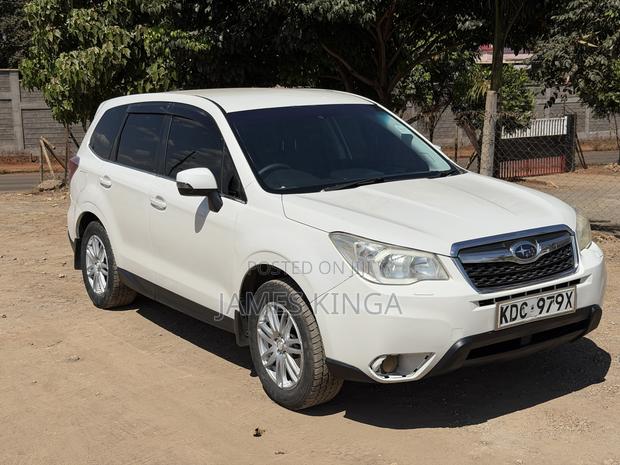 Subaru Forester 2014 Pearl