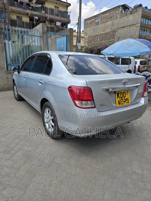 Toyota Axio 2015 Silver
