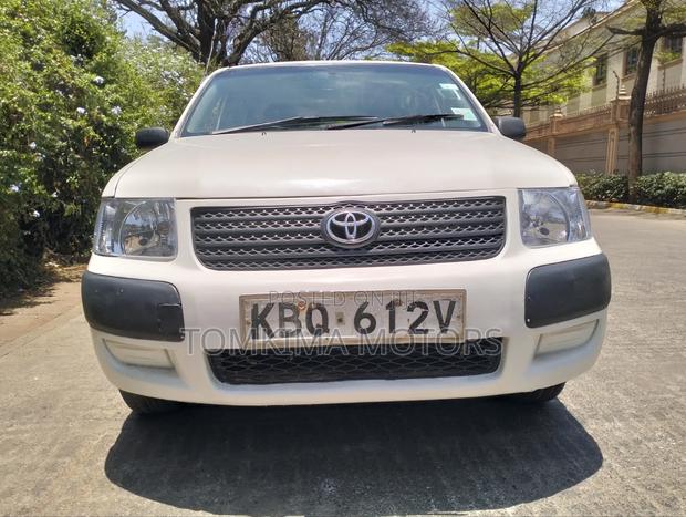 Toyota Succeed 2006 White