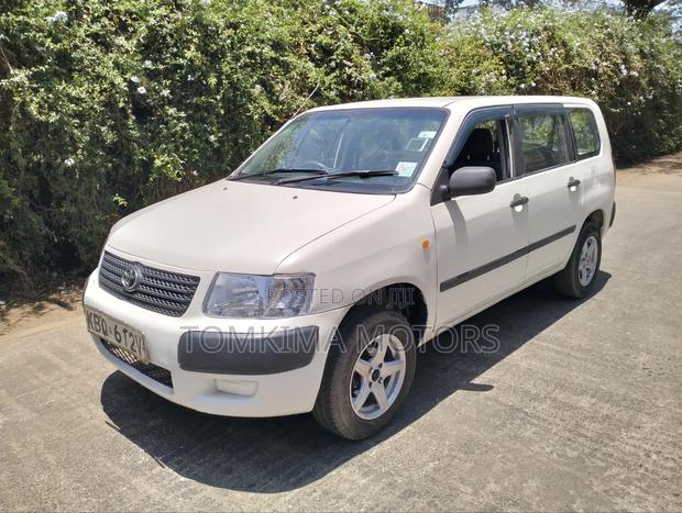 Toyota Succeed 2006 White