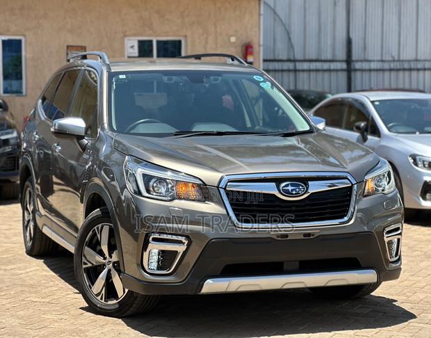 Subaru Forester Limited AWD 2019 Brown