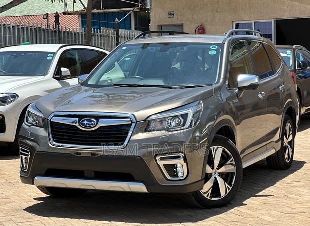 Subaru Forester Limited AWD 2019 Brown