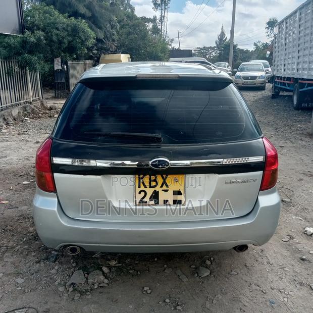 Subaru Legacy 2.0 2007 Silver