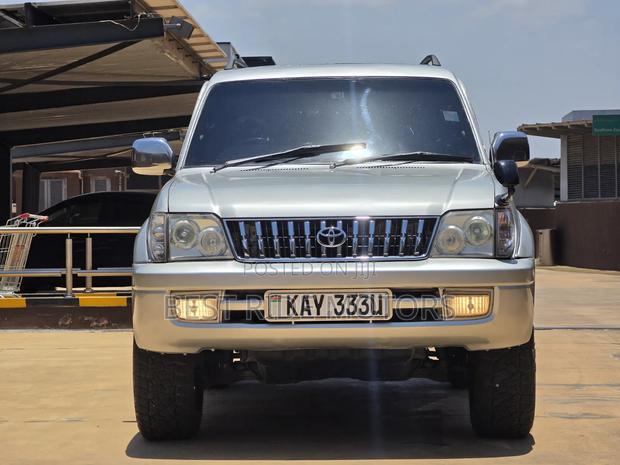 Toyota Land Cruiser Prado 3.0 TD 2000 Silver