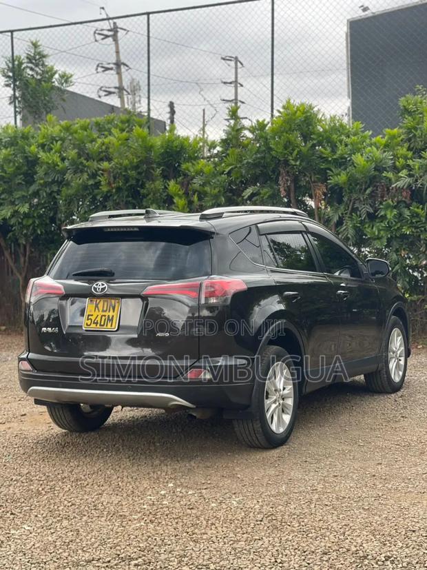 Toyota RAV4 2016 Black