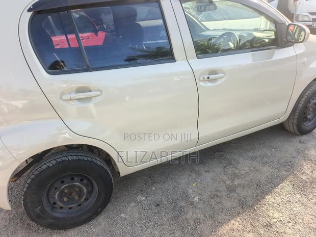 Toyota Passo 2013 Beige