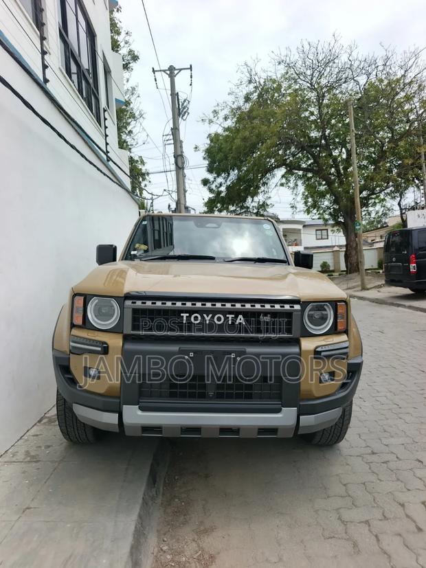 Toyota Land Cruiser Prado 2.7 2025