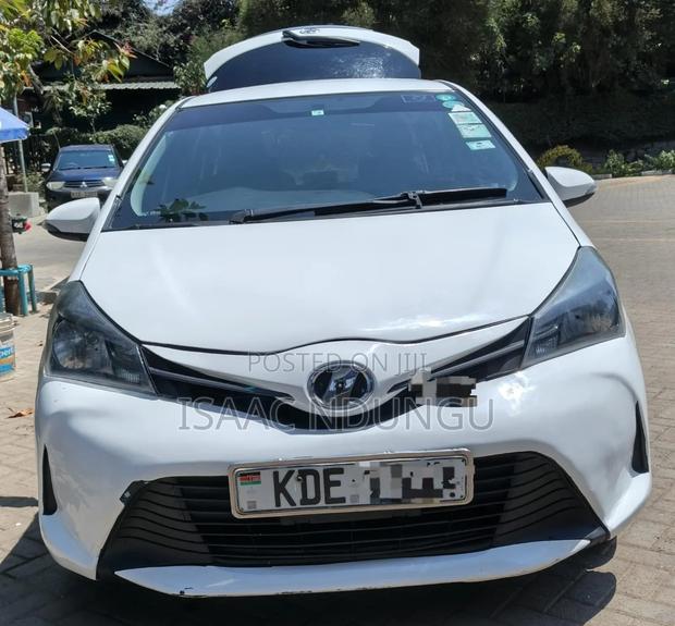 Toyota Vitz 2016 White